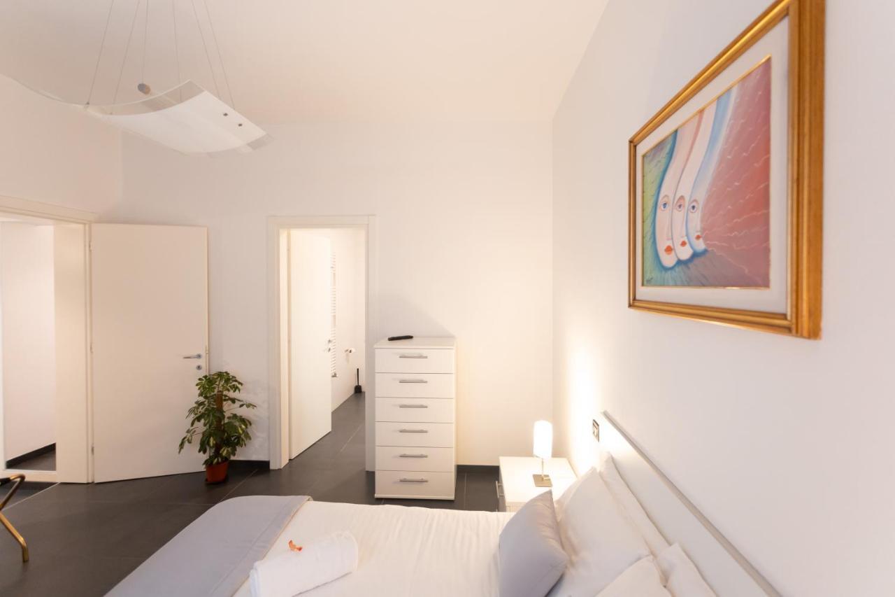 Ca Sottomarina Gli Appartamenti In Centro Apartsuite Buitenkant foto